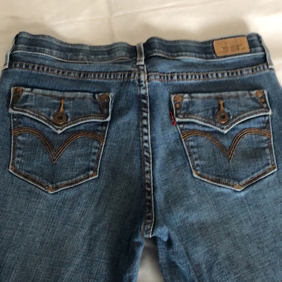 Womens size 8 Levi’s 525 perfect waist bluejean shorts - Picture 10 of 11